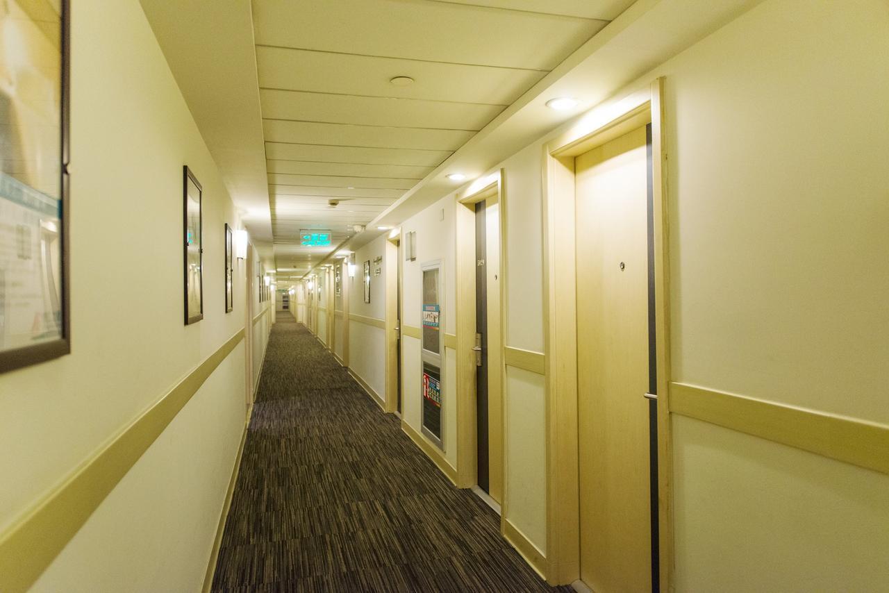 Metropolo, Zhenjiang, Railway Station Wanda Plaza Hotel Женджанг Екстериор снимка